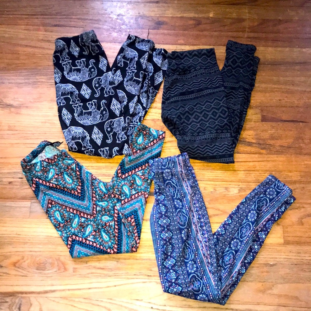 Lot of 4 pairs of leggings